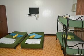 Antonio's Apartelle & Suites