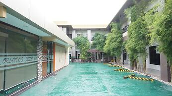 Zanrock MicroHotel
