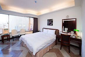 Peach Hotel