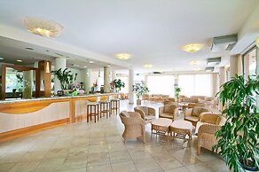 Hotel Adria Beach Club