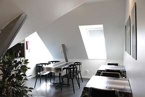 Kärraton Vandrarhem - Hostel