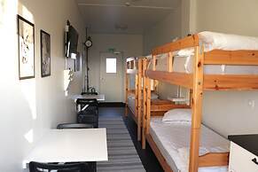 Kärraton Vandrarhem - Hostel