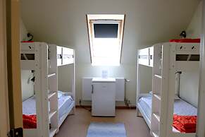 Kärraton Vandrarhem - Hostel