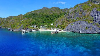 Matinloc Island Resort