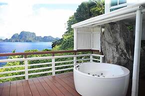 Matinloc Island Resort