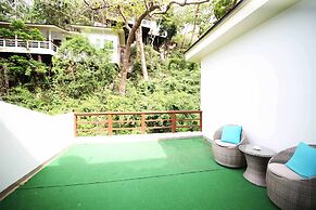 Matinloc Island Resort