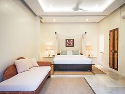 Matinloc Island Resort