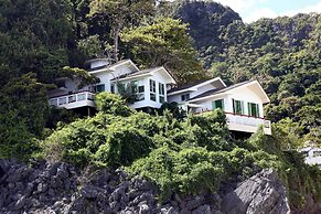 Matinloc Island Resort