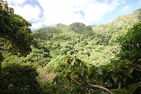 Matinloc Island Resort