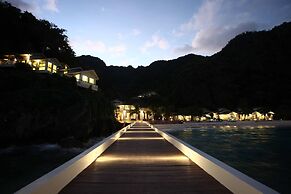 Matinloc Island Resort