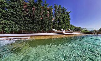 Villa Veneziano – Suites & Villa.