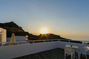 St. Paul’s Bay View Suites