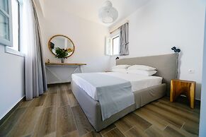 St. Paul’s Bay View Suites