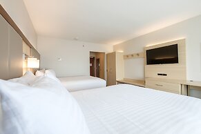 Holiday Inn Express & Suites Eagan - Minneapolis Area by IHG