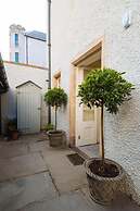 The Pavilion at Lamb's House