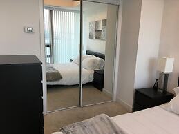 TO Stays - York and Lakeshore