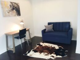 TO Stays - York and Lakeshore