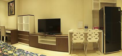 Sunny Serviced Apartment