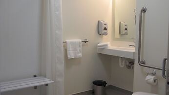 Pegasus Gateway Motels and Apartments