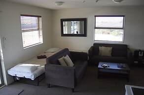 Pegasus Gateway Motels and Apartments