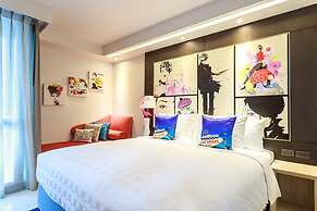 Hotel Clover Asoke