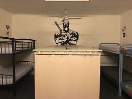 Frogshollow Backpackers