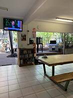 Frogshollow Backpackers