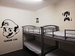 Frogshollow Backpackers