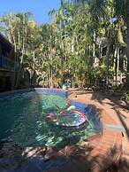 Frogshollow Backpackers