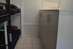 Frogshollow Backpackers