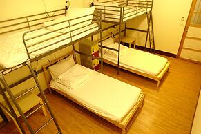 Chiayi Petite Hostel