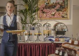 Grand Hotel Palladium Munich