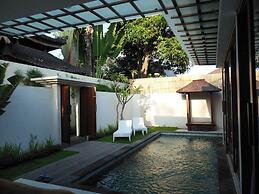 HK Villa Bali