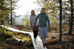 Santa's Hotel Aurora & Igloos