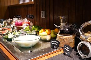 Santa's Hotel Aurora & Igloos