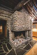 Santa's Hotel Aurora & Igloos