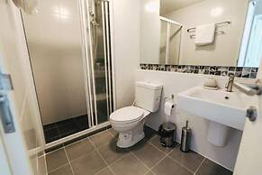 Vienghomnuan Suite Chiang Mai at D.Vieng Condo