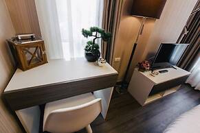 Vienghomnuan Suite Chiang Mai at D.Vieng Condo