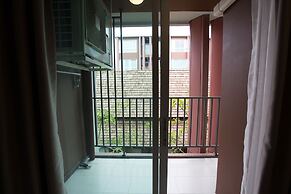 Vienghomnuan Suite Chiang Mai at D.Vieng Condo