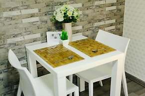 Vienghomnuan Suite Chiang Mai at D.Vieng Condo