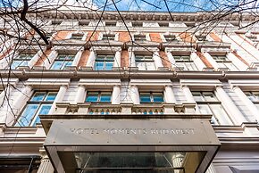 Hotel Moments Budapest