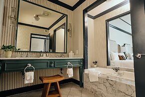 The Oliver Hotel, Oxford