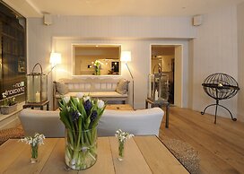 Lion and Pheasant Hotel