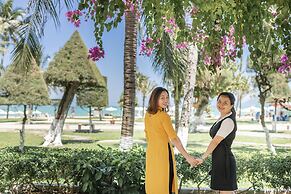 Beach Front Apartment