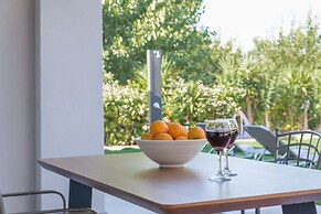 Lemonia Accommodations