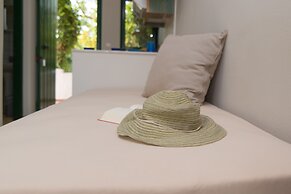 Lemonia Accommodations