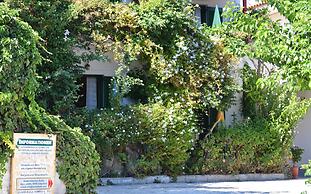 Lemonia Accommodations