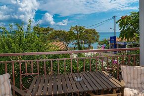 Lemonia Accommodations