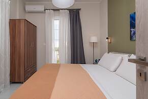 Lemonia Accommodations