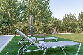 Lemonia Accommodations